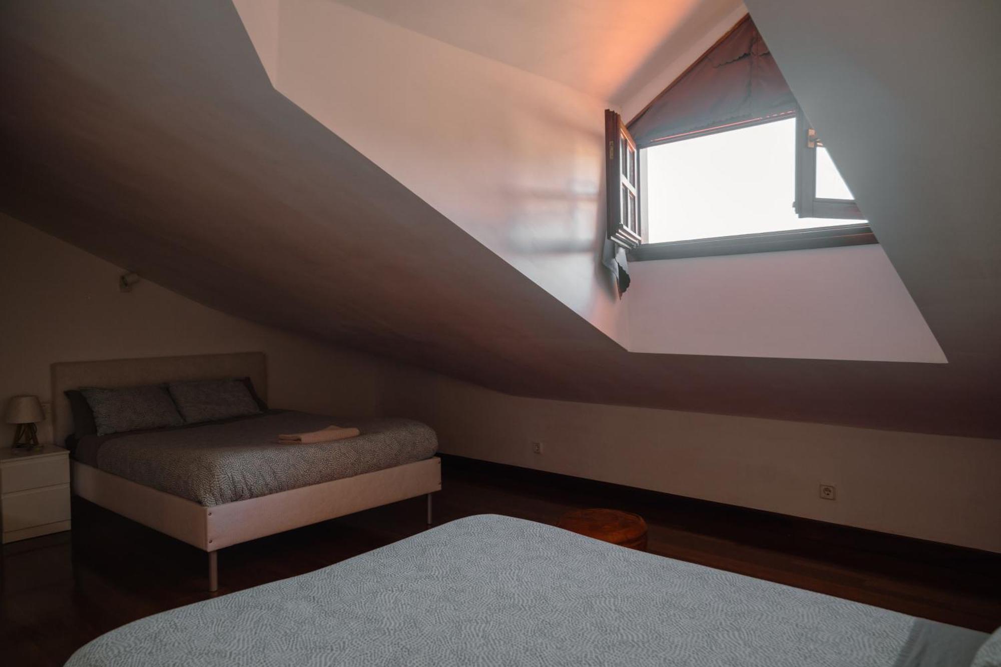 Chalet Bilbao-Aeropuerto Sondika Bilik gambar