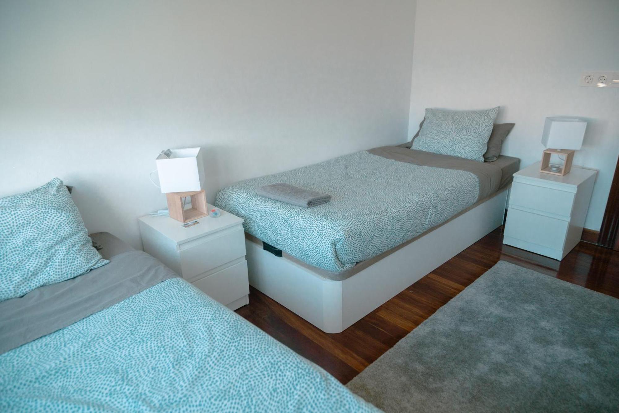 Chalet Bilbao-Aeropuerto Sondika Bilik gambar