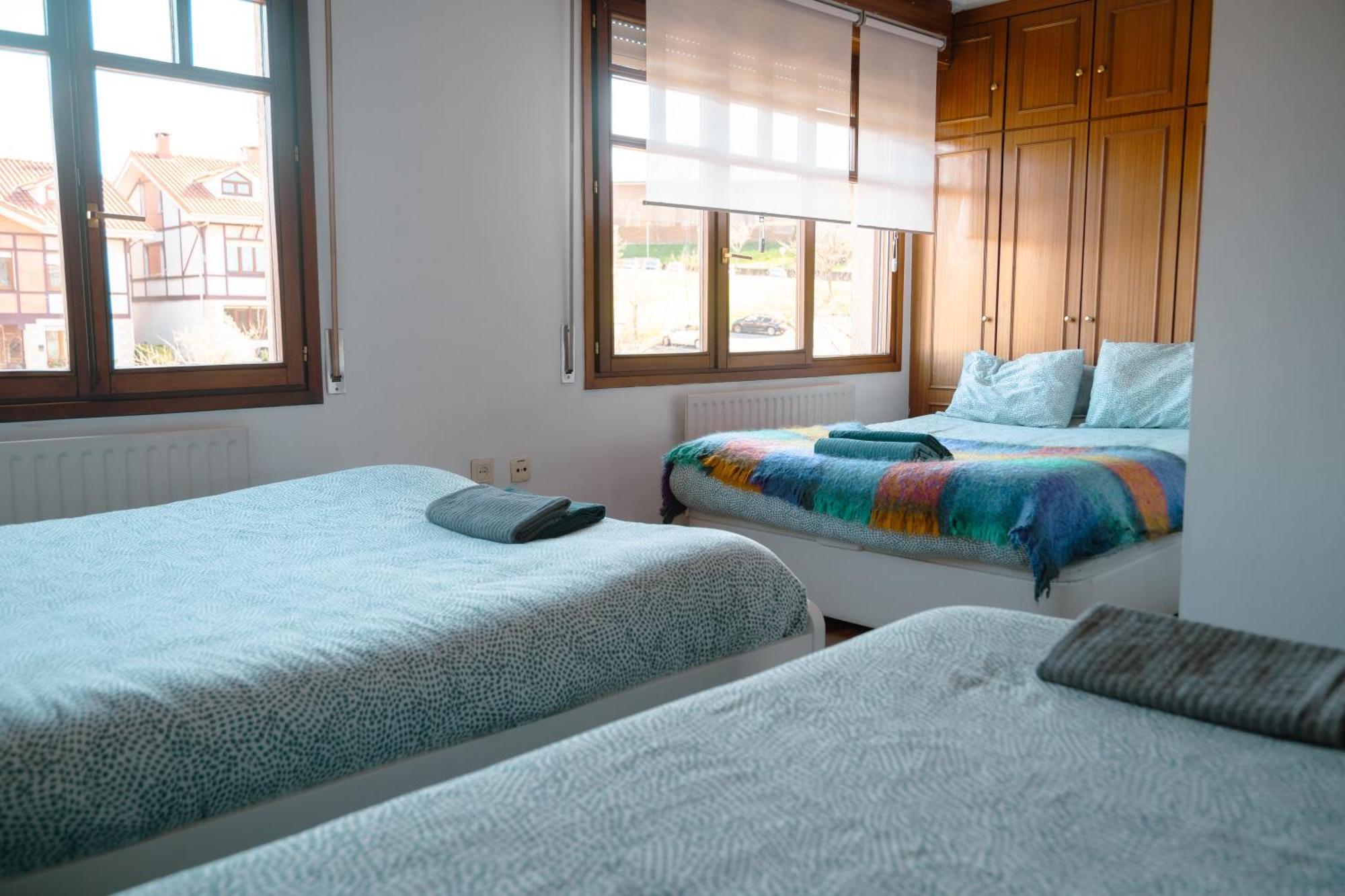 Chalet Bilbao-Aeropuerto Sondika Bilik gambar