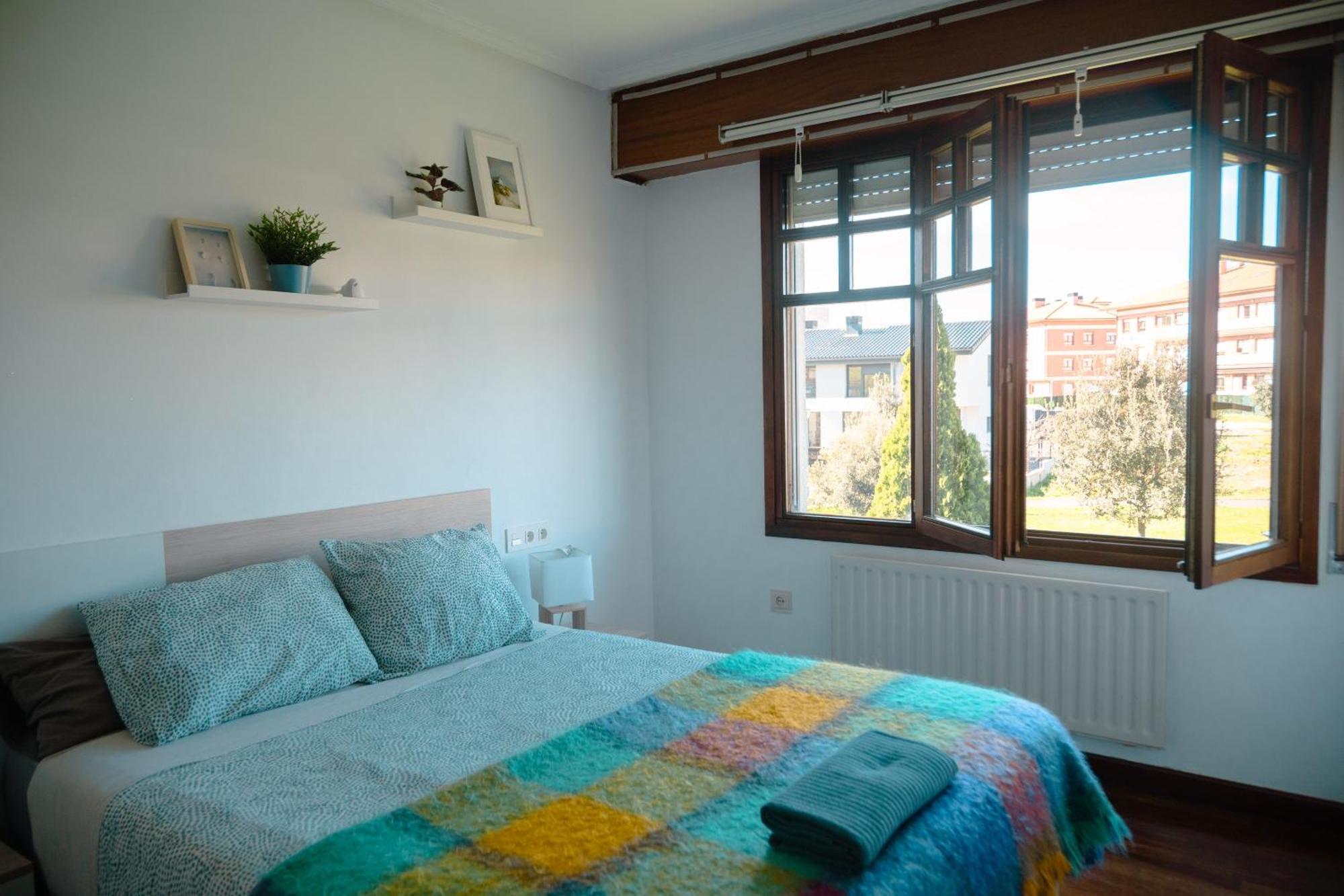 Chalet Bilbao-Aeropuerto Sondika Bilik gambar
